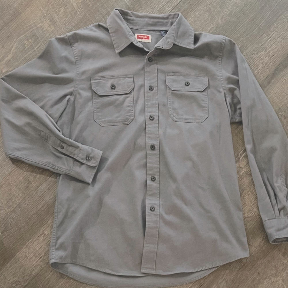 Like new Wrangler shirt